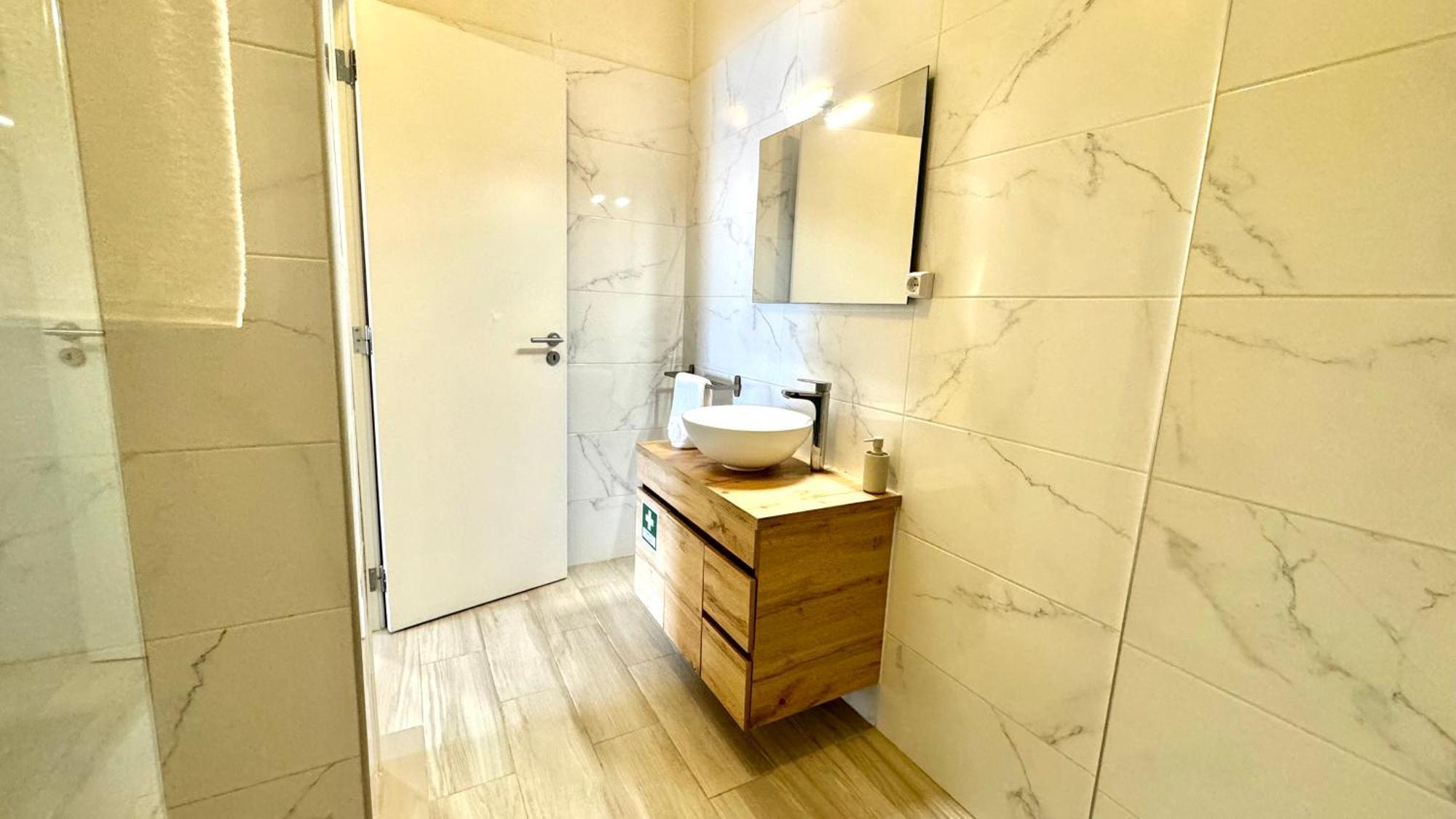 Praia Da Rocha, 5-F, Charming Apartment With Air Conditioning - Patio Da Rocha By Ig Portimão Eksteriør bilde